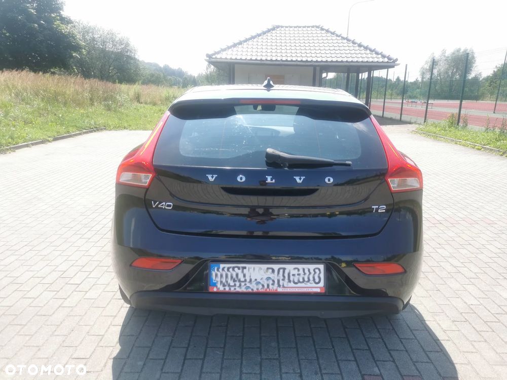 Volvo V40 T2 Summum - 5