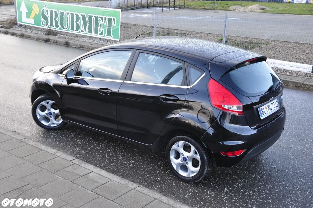 Ford Fiesta 1.25 Titanium - 8