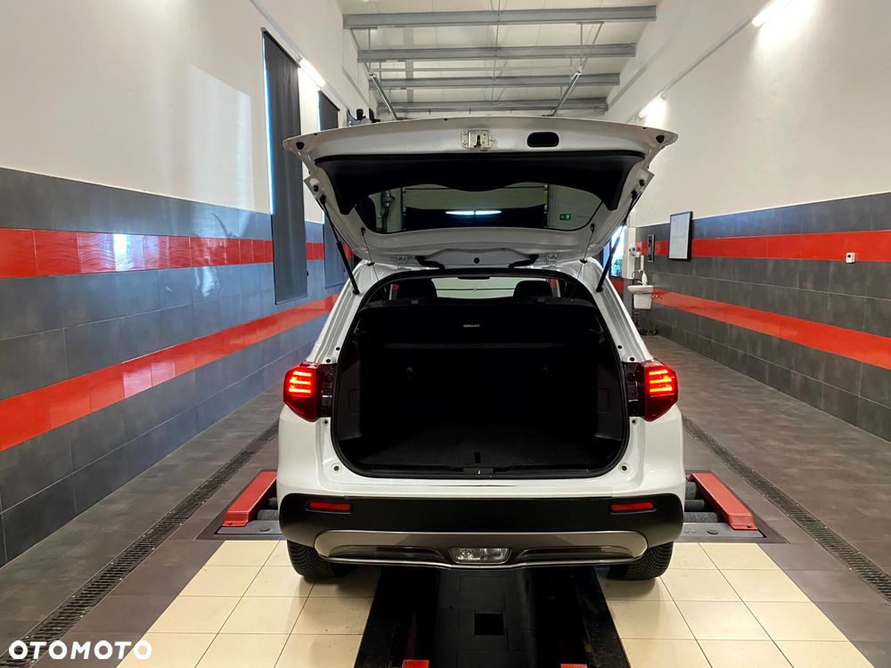 Suzuki Vitara 1.4 Boosterjet Elegance 2WD - 11
