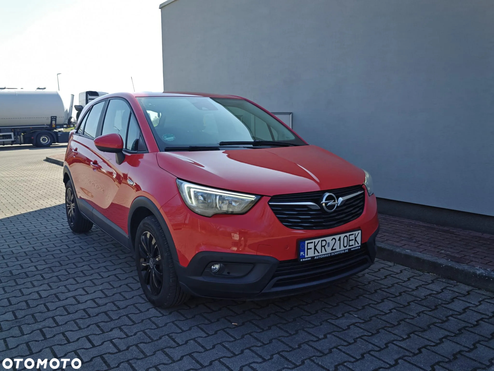 Opel Crossland X - 18