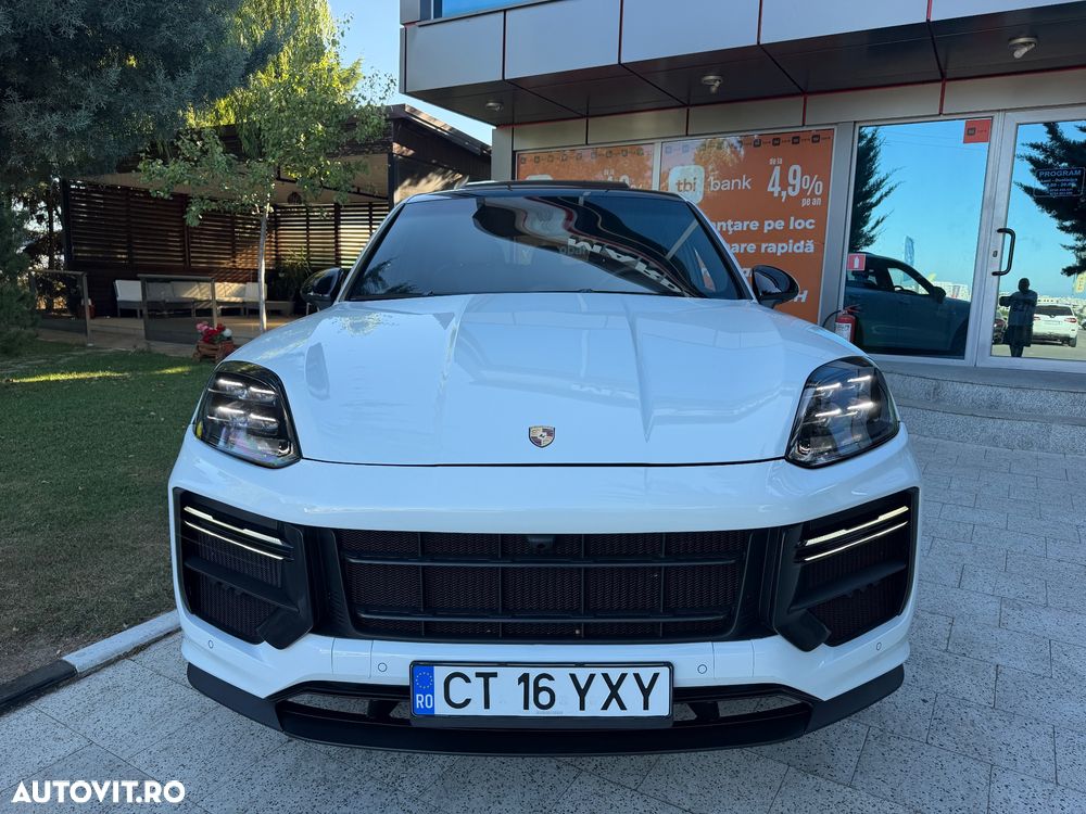 Porsche Cayenne - 21