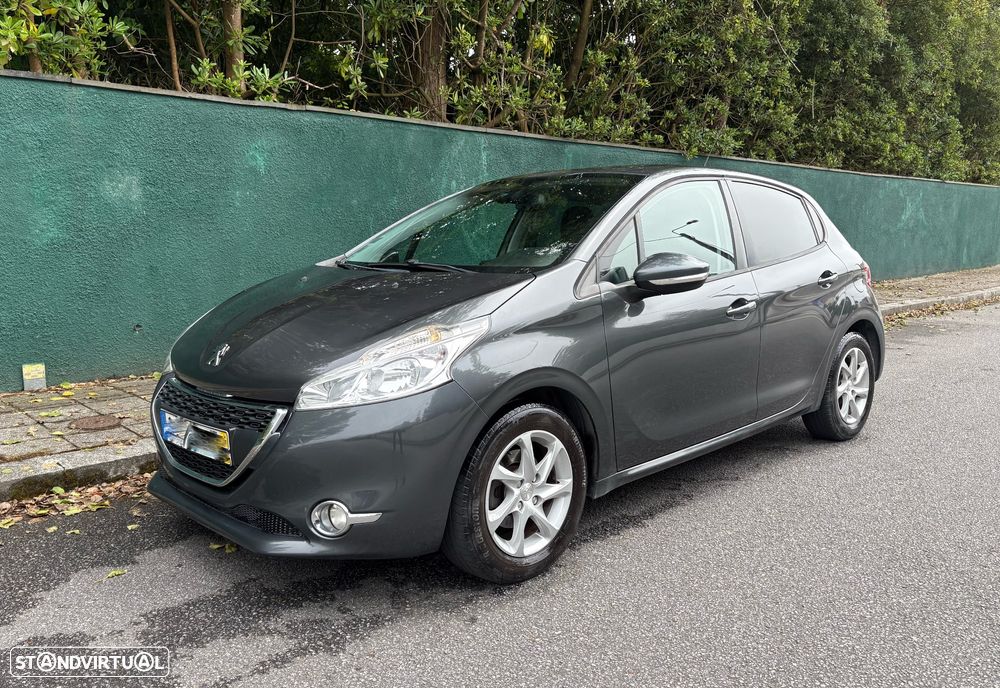 Peugeot 208 1.4 HDi Active - 24
