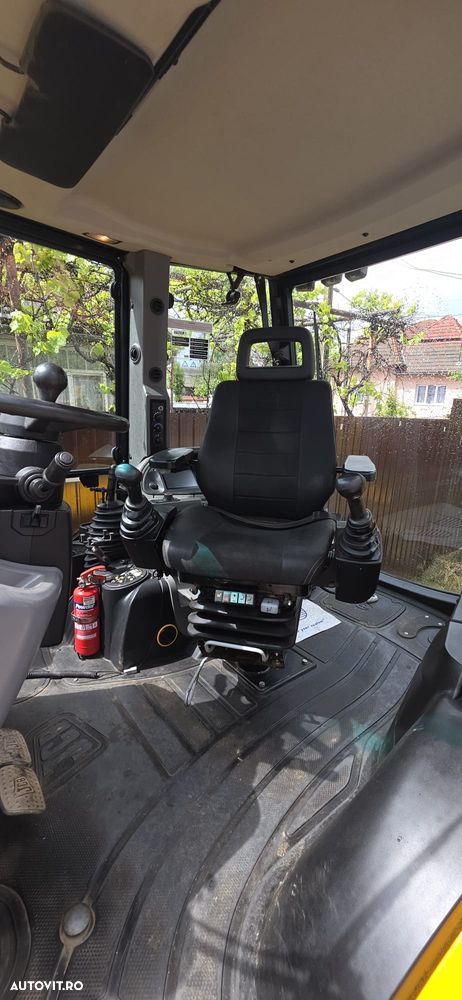 JCB 3CX PLUS - 6