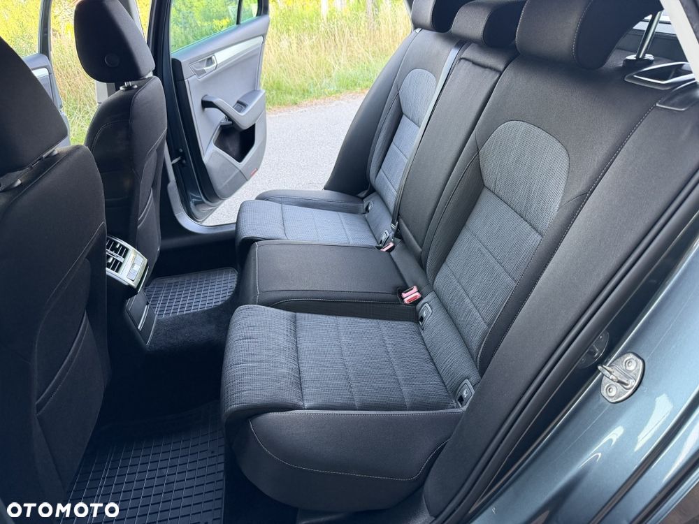Skoda Superb 2.0 TDI 4x4 Ambition - 11