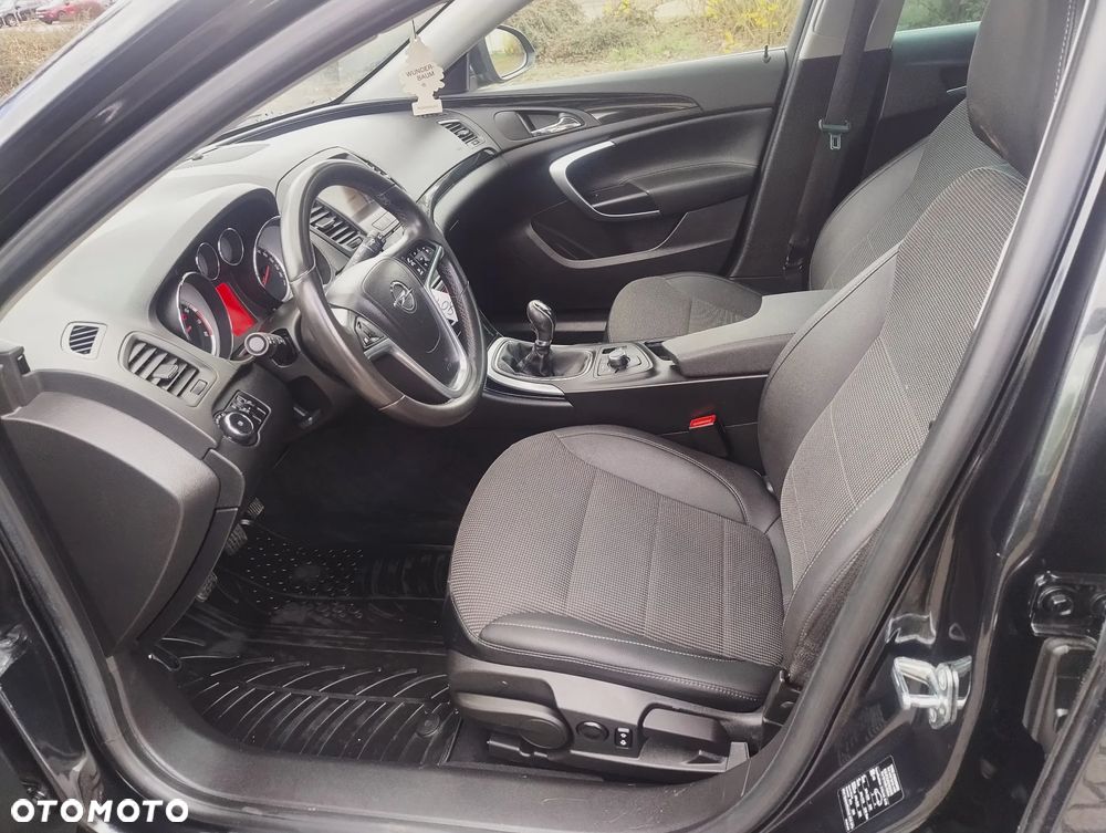 Opel Insignia 2.0 Turbo Cosmo - 9