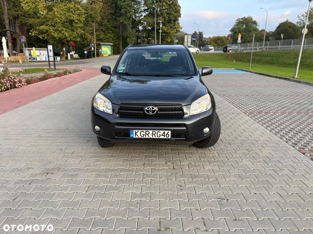 Toyota RAV4 2.2 D-4D 4x4 Team - 18