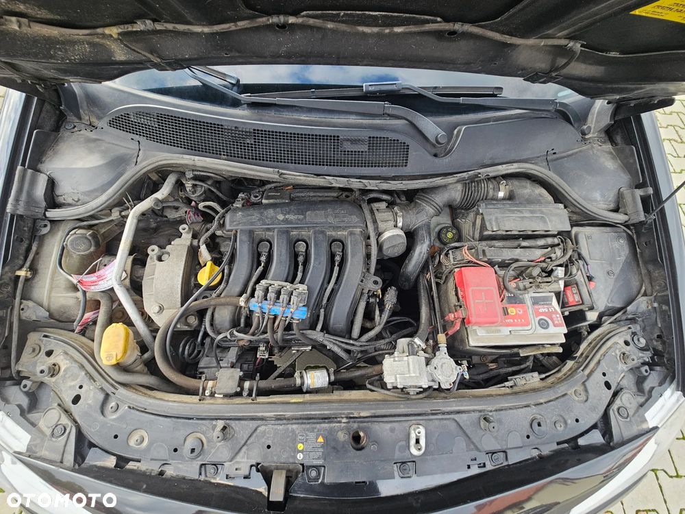 Renault Megane II 1.6 16V Confort Authentique - 9