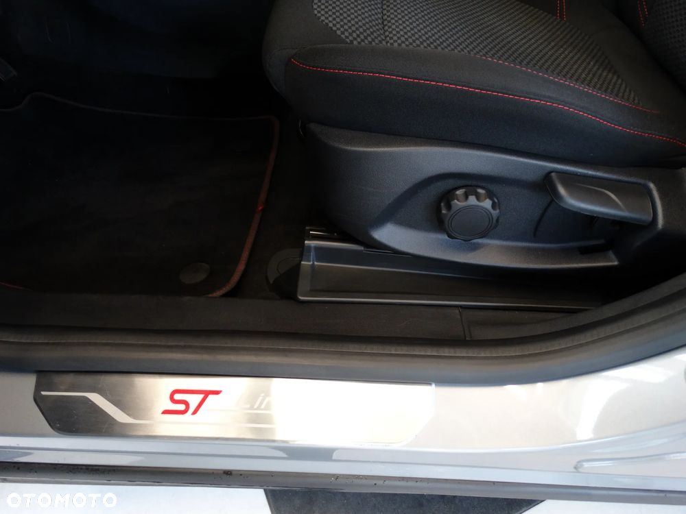 Ford Puma 1.0 EcoBoost Hybrid ST-LINE DESIGN - 26