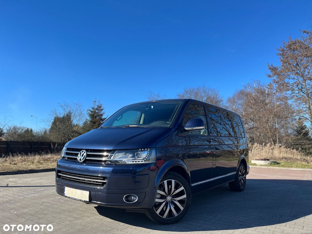 Volkswagen Multivan - 1