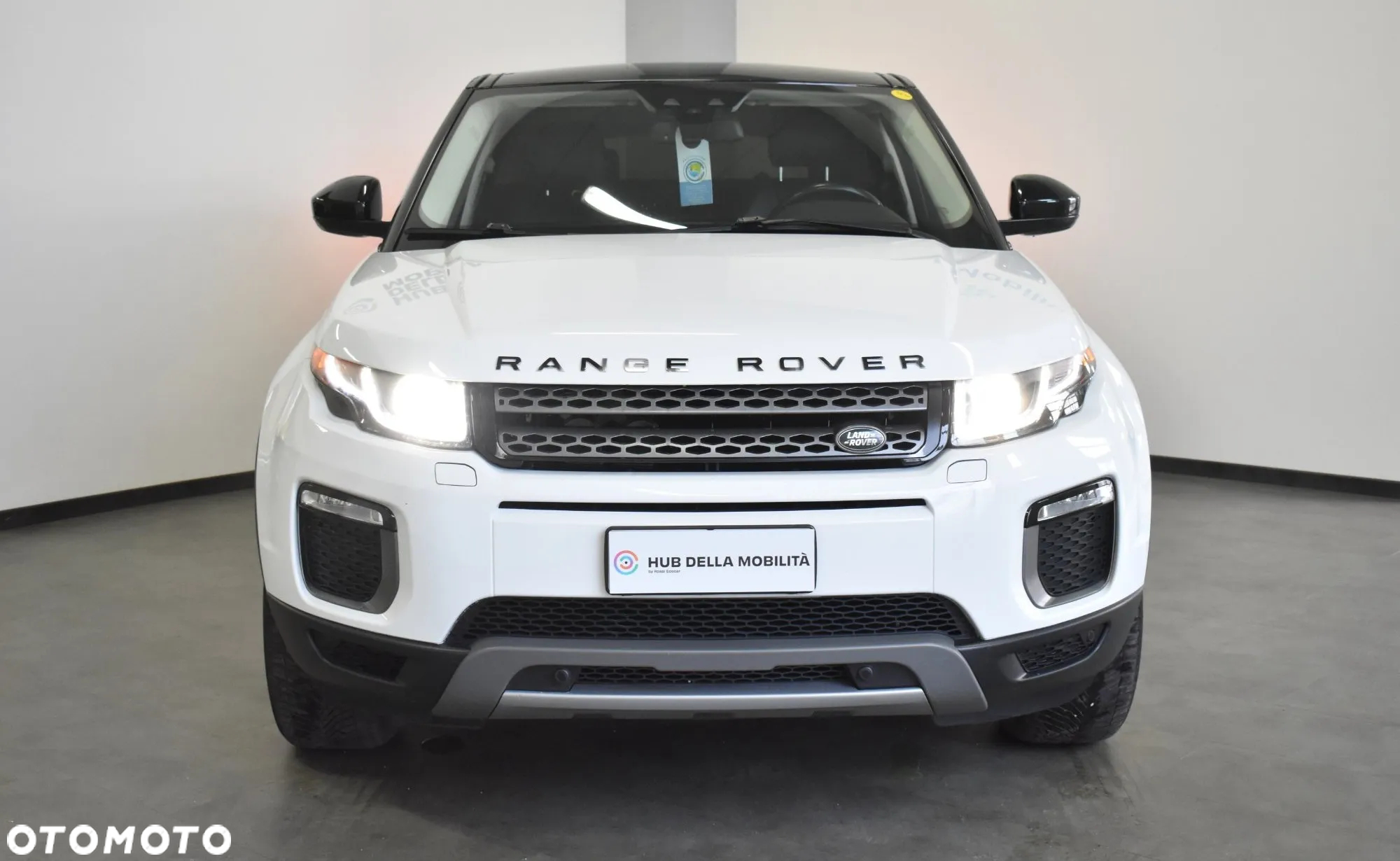 Land Rover Range Rover Evoque - 2