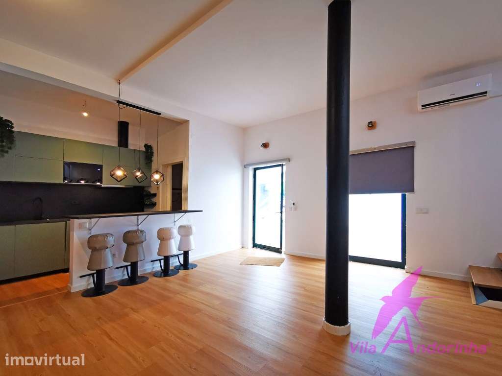 Espaço comercial no centro histórico de Caminha - Grande imagem: 2/22