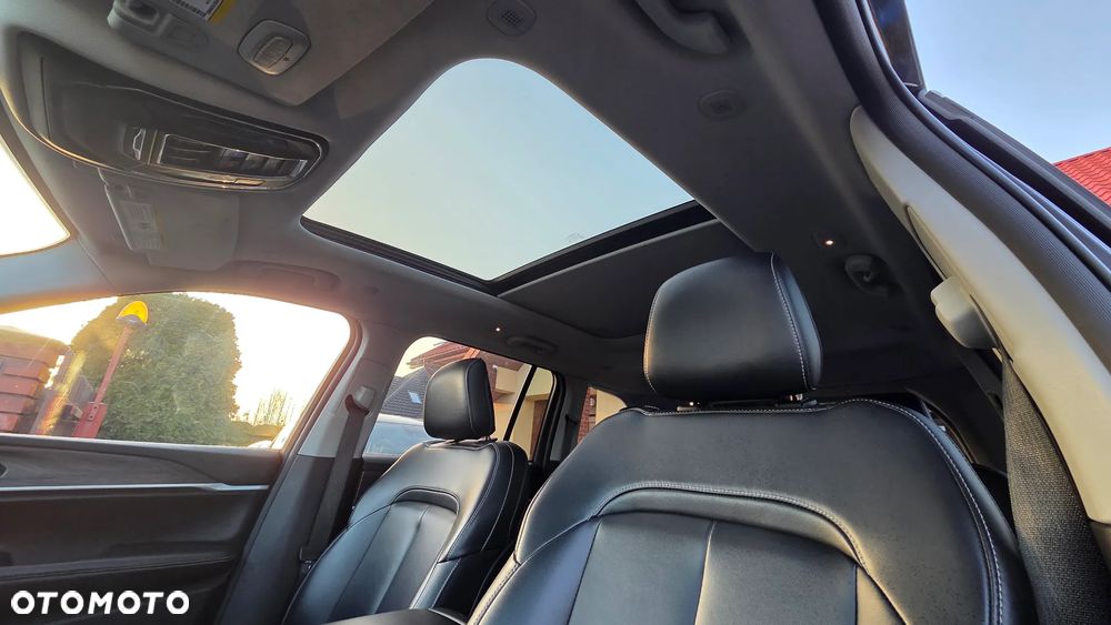 Jeep Grand Cherokee - 26