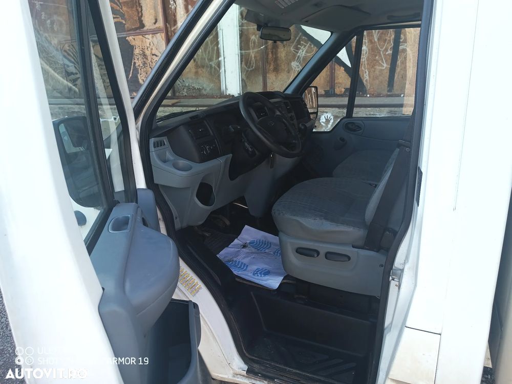 Ford Transit - 7