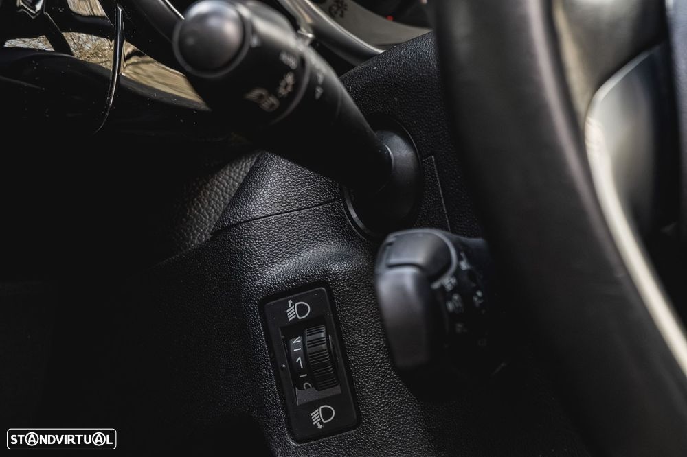 Citroën DS3 1.6 e-HDi So Chic - 11