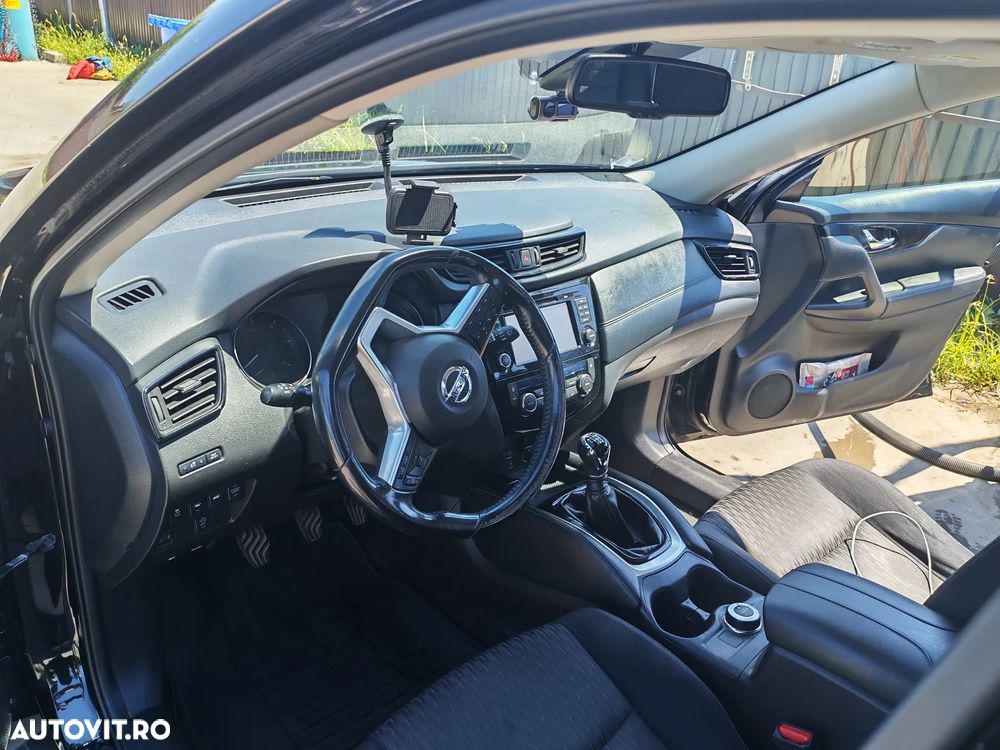 Nissan X-Trail 2.0 dCi ALL-MODE 4x4i N-Connecta - 4