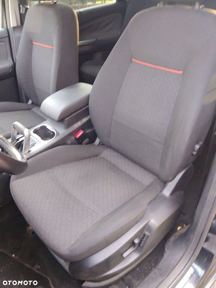 Ford Galaxy 2.0 TDCi Ghia - 18