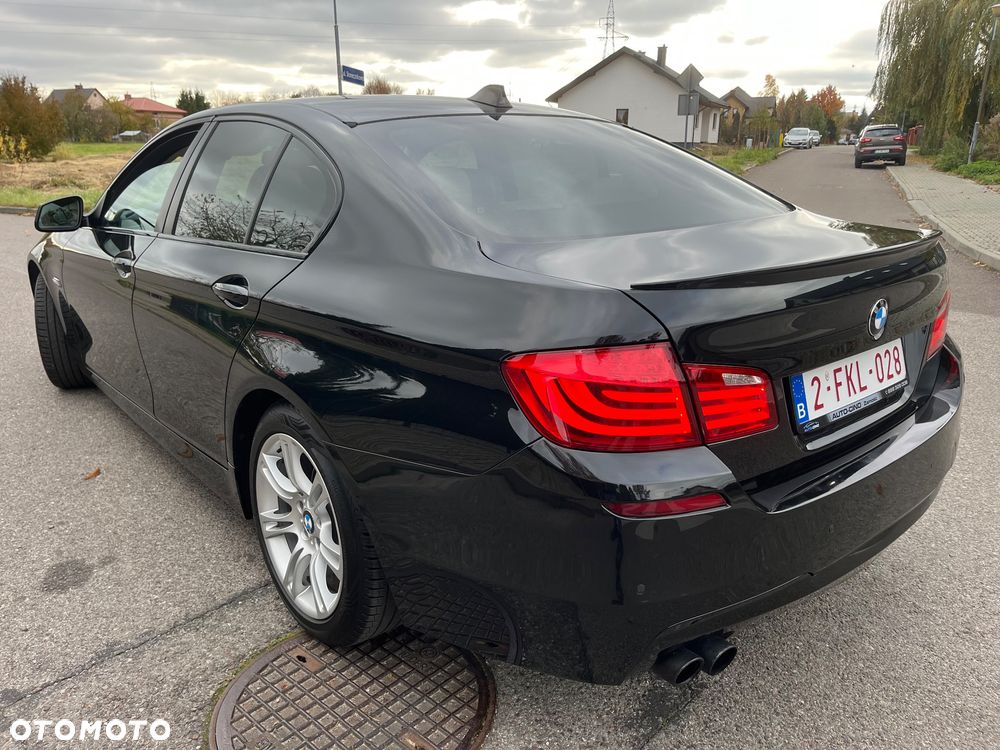 BMW Seria 5 525d Sport-Aut - 11