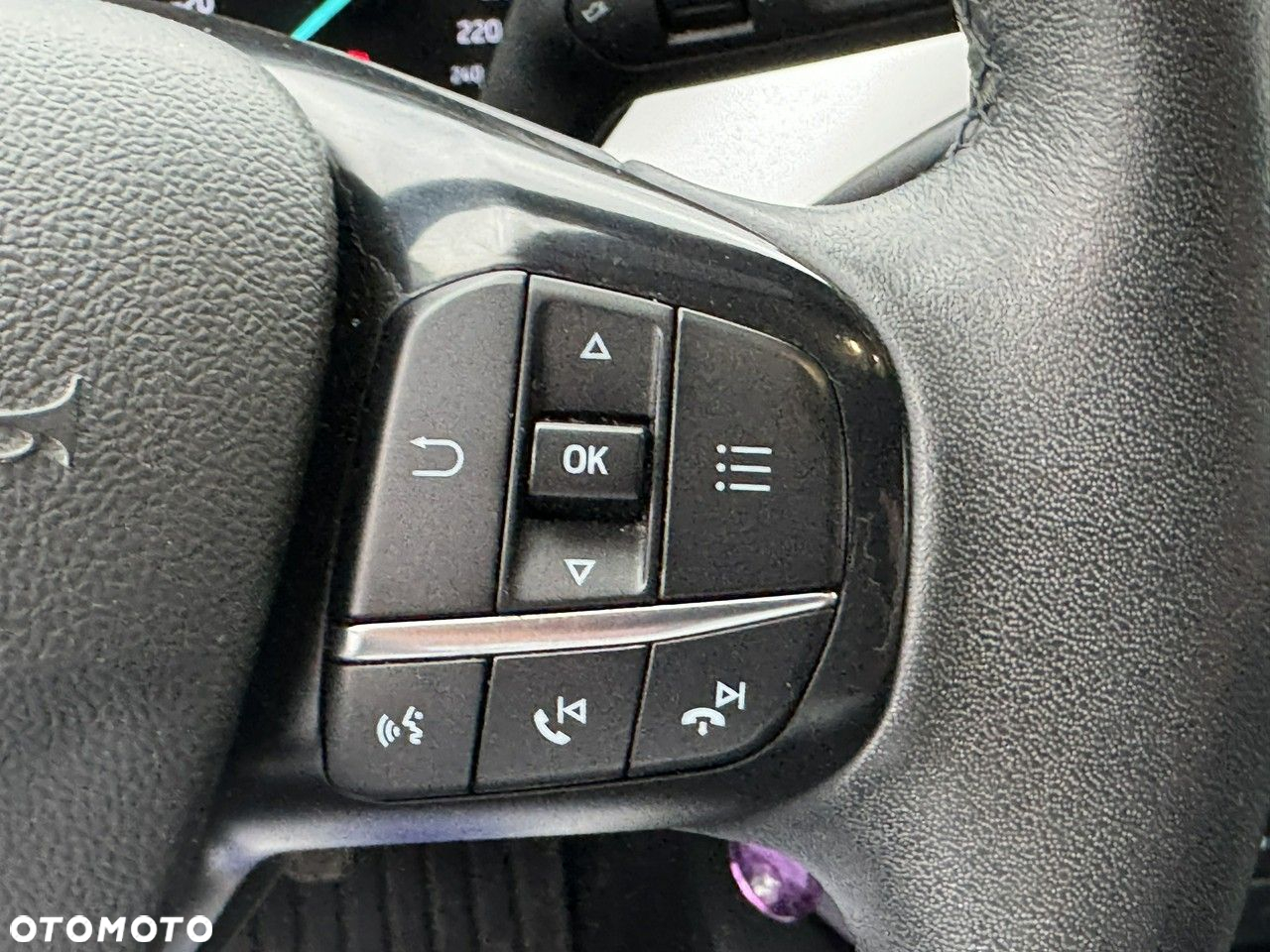 Ford Focus - 23