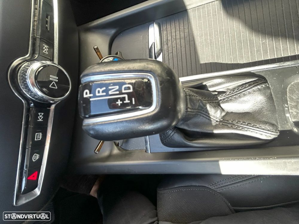 Volvo V60 2.0 D3 Geartronic - 5