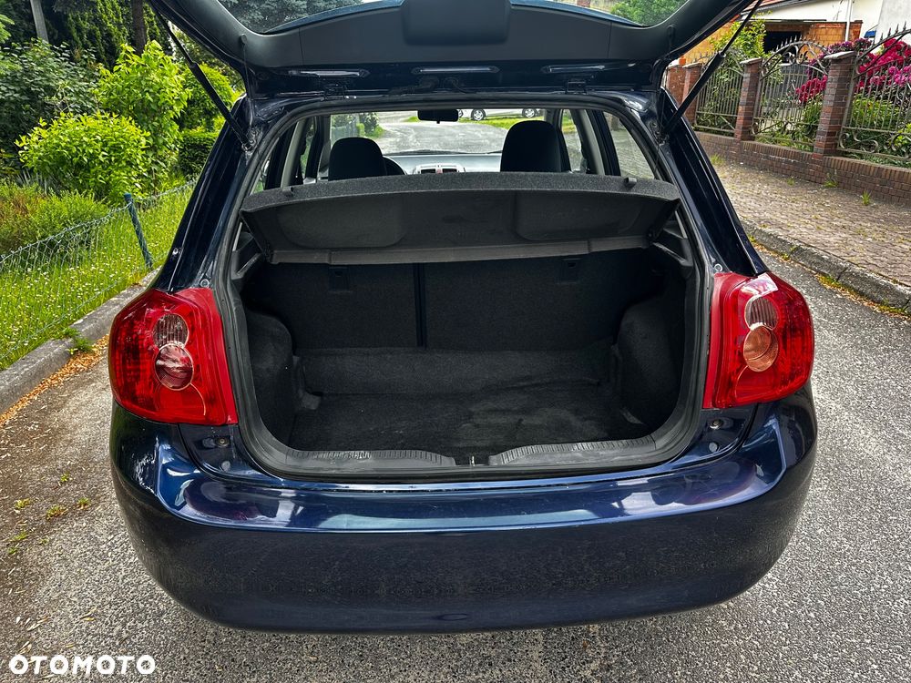 Toyota Auris 1.4 VVT-i Sol - 13