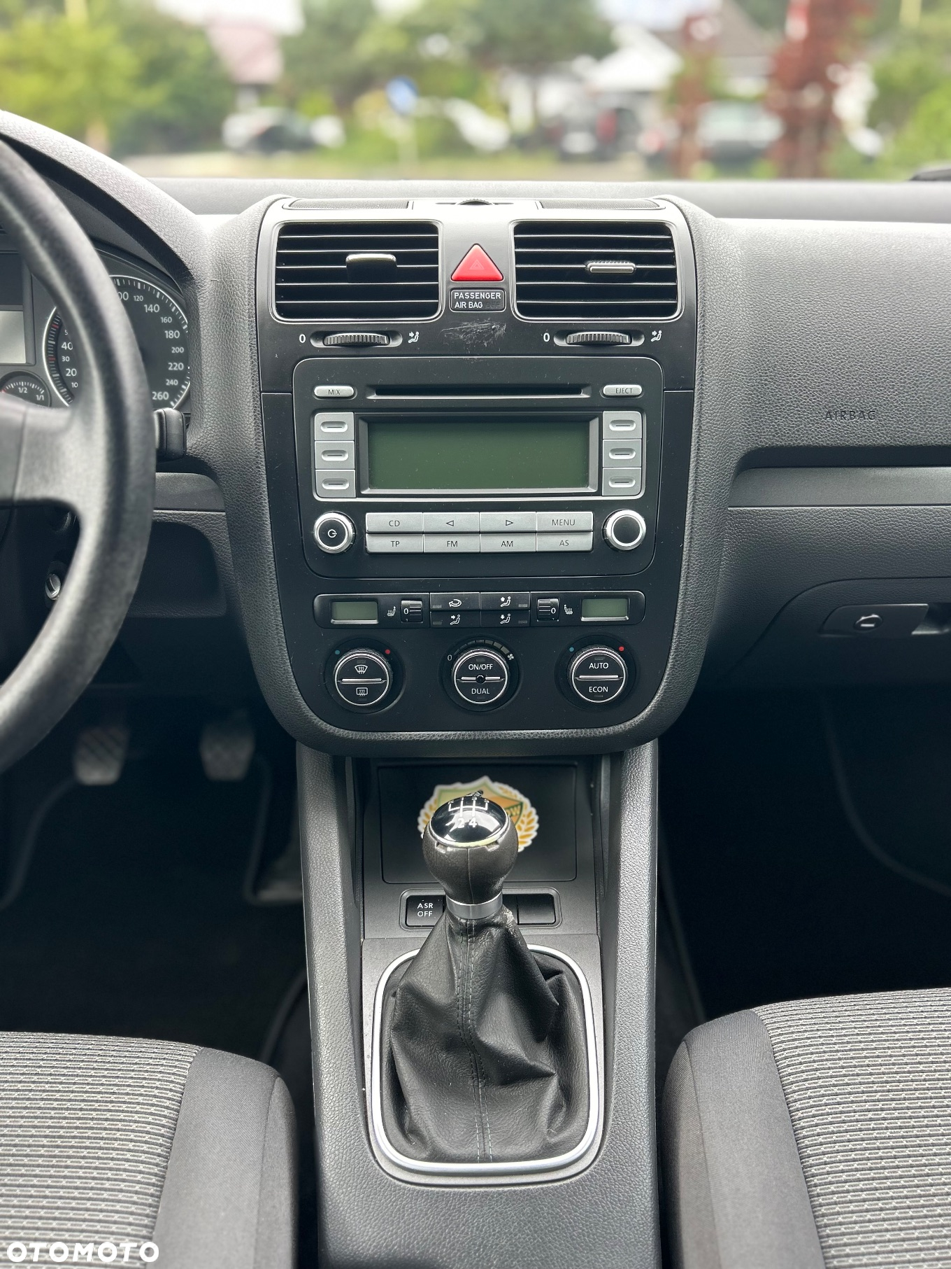 Volkswagen Golf 1.6 Comfortline - 13