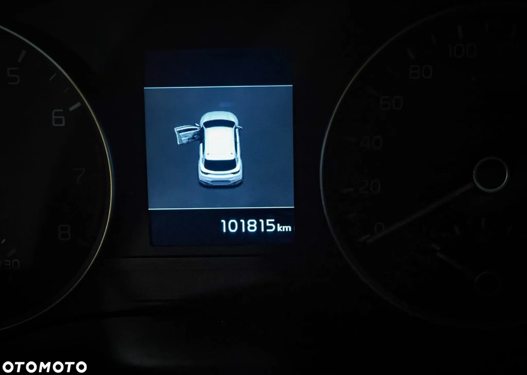 Kia Stonic 1.4 L - 16