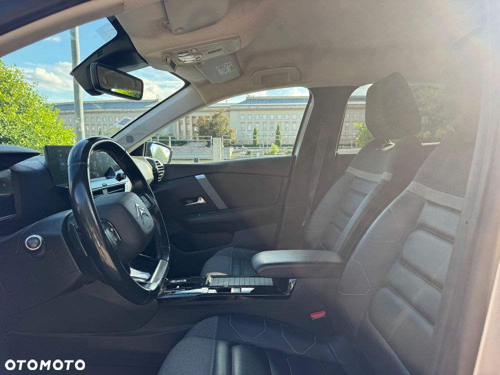 Citroën C4 BlueHDi 130 Stop&Start EAT8 MAX - 13