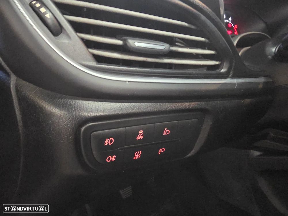 Fiat Tipo 1.3 M-Jet Lounge - 31