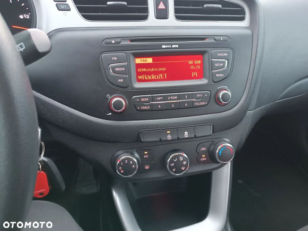 Kia Ceed 1.4 CVVT Vision - 37