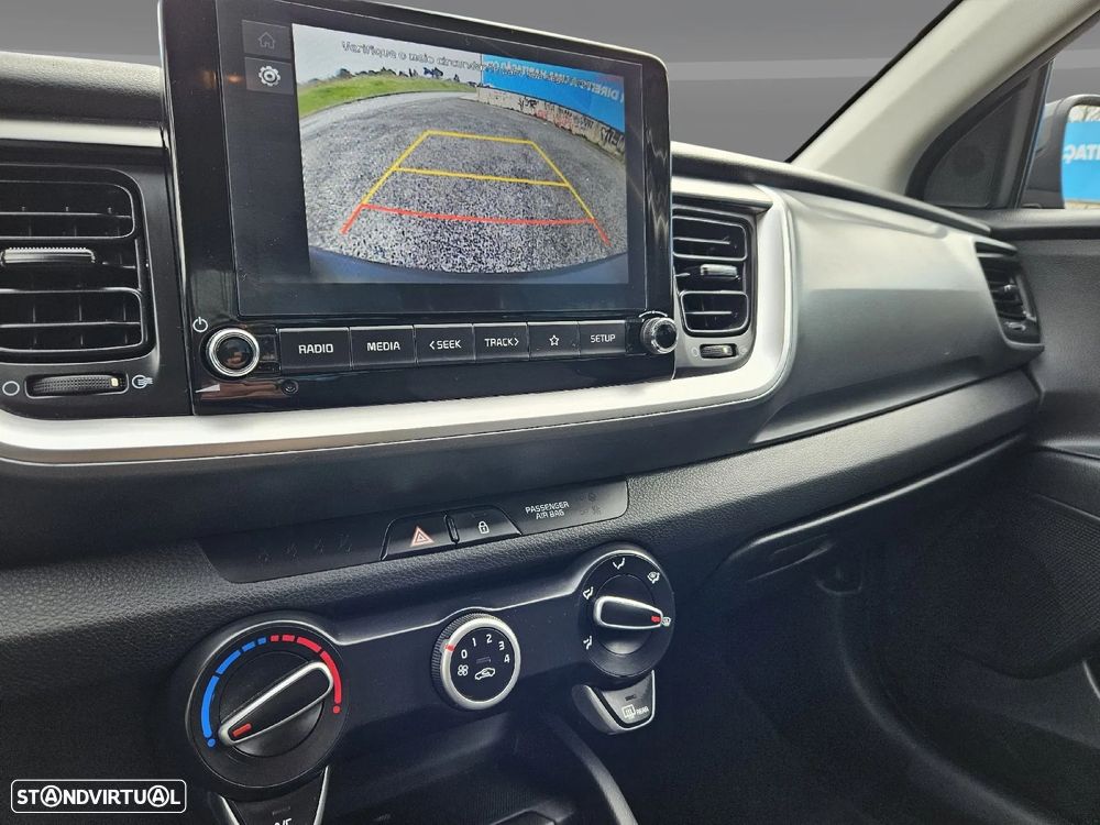 Kia Stonic 1.2 Dynamic - 21