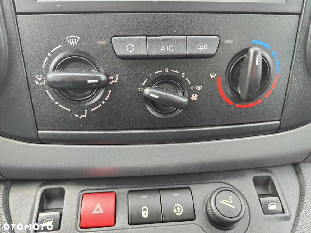Citroën Berlingo Multispace BlueHDi 100 FEEL - 20
