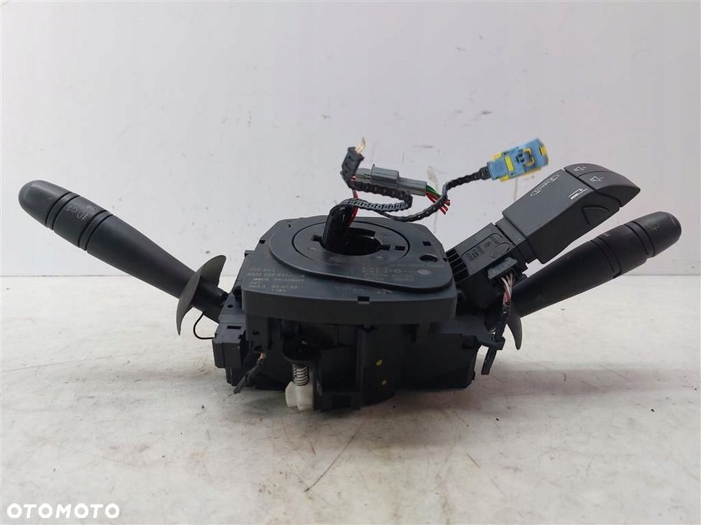 PRZEŁĄCZNIK ZESPOLONY PAJĄK RENAULT LAGUNA II ESPACE IV 01-05 R 8200012245 - 8