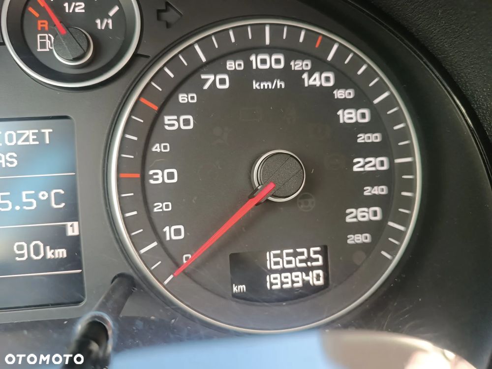 Audi A3 Sportback 1.6 TDI DPF Ambiente - 12