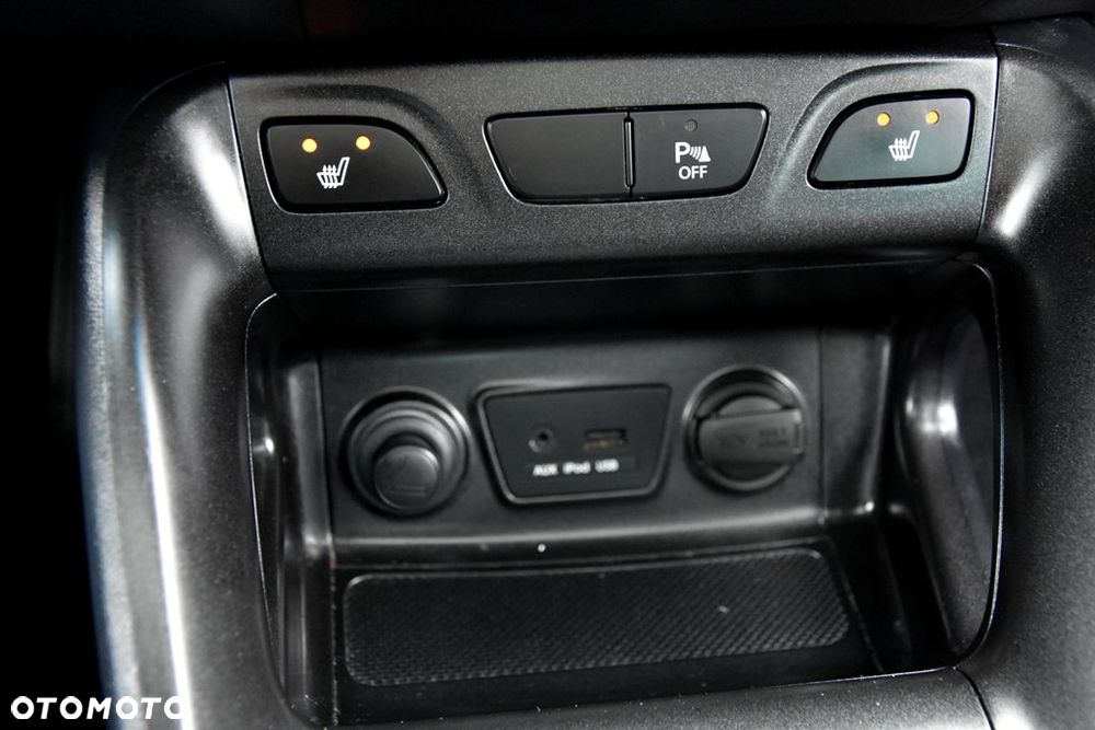 Hyundai ix35 1.7 CRDi Premium 2WD - 23