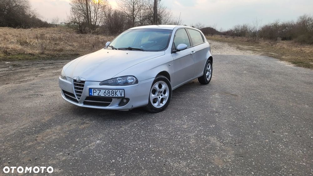 Alfa Romeo 147 1.9 JTD 8V Impression - 1