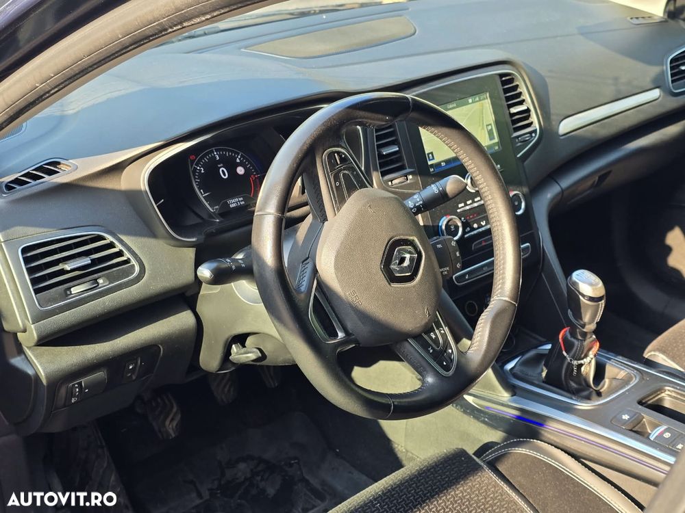 RENAULT Megane 2018 — imagine 7