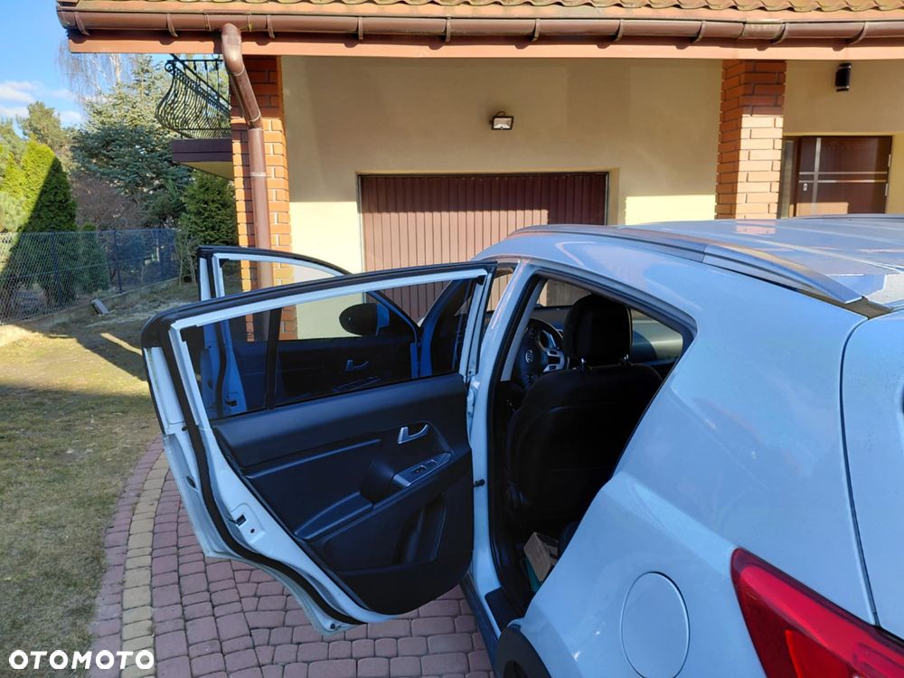 Kia Sportage 1.7 CRDI 2WD Attract - 9