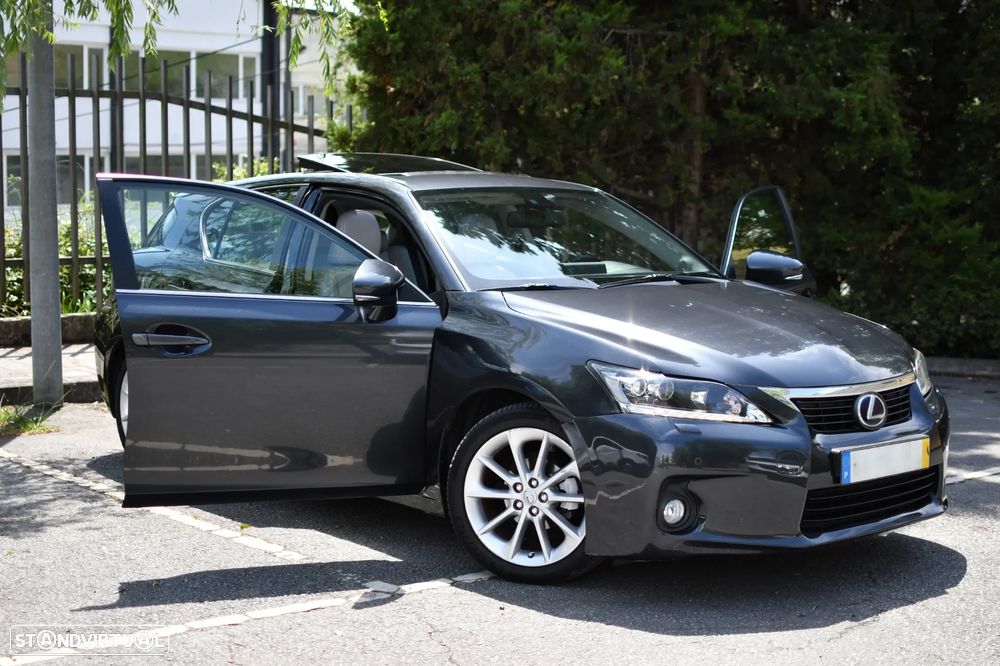Lexus CT 200h 4E P.Executive+Tecto de Abrir - 25