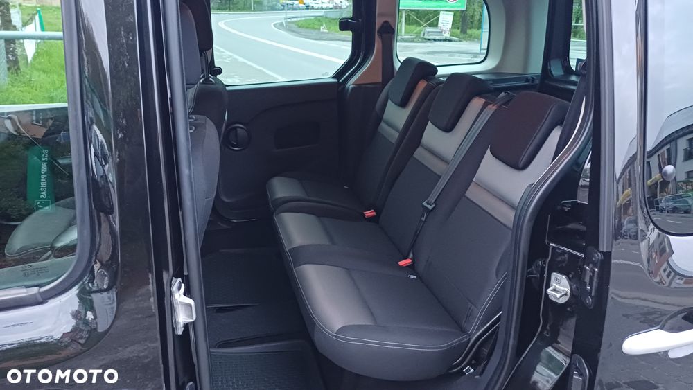 Renault Kangoo BLUE dCi 115 LIMITED - 11