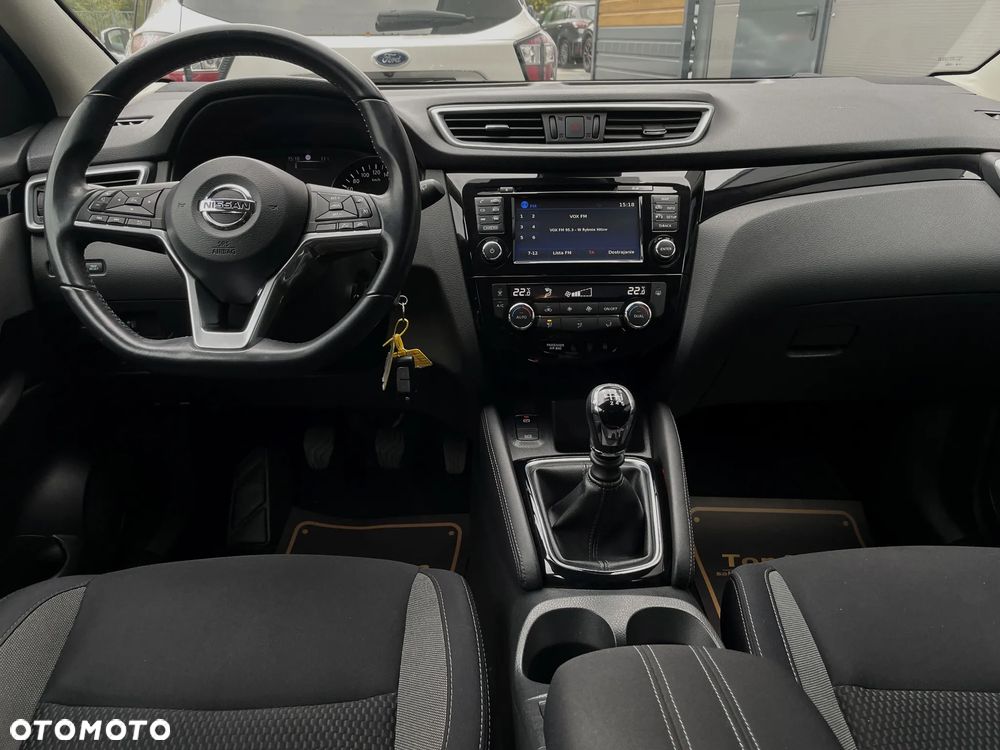 Nissan Qashqai 1.2 DIG-T N-Connecta - 33