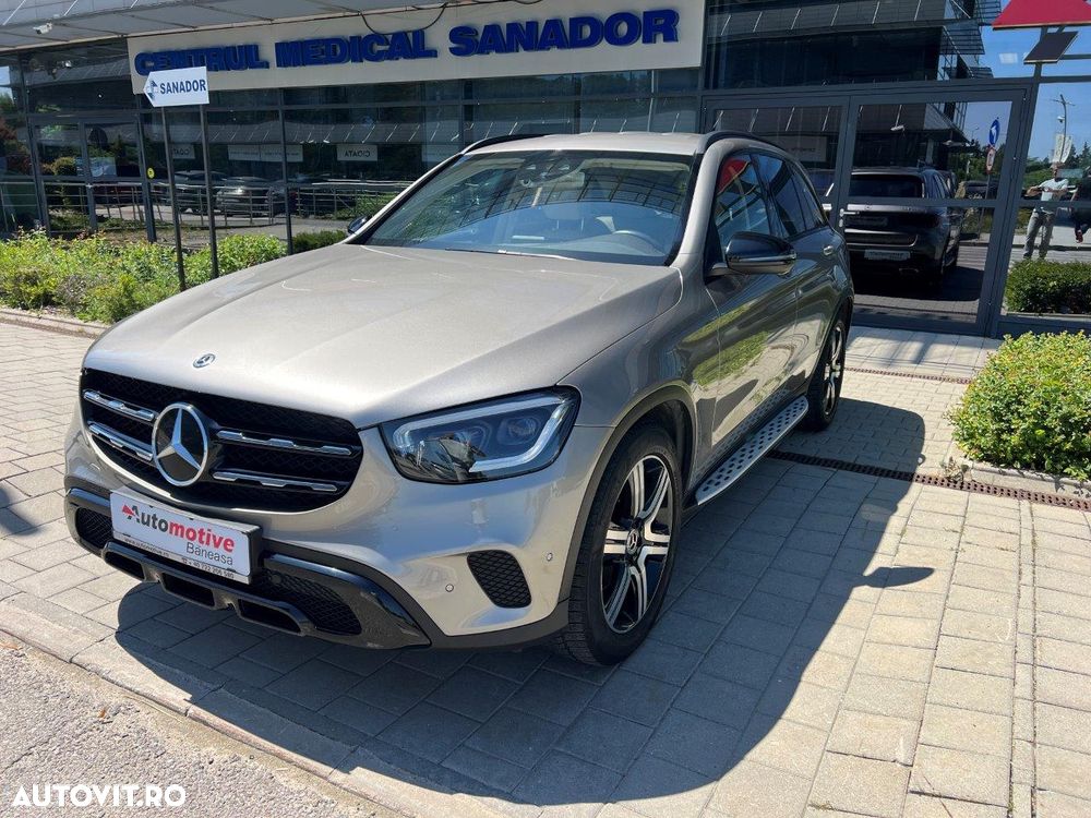 Mercedes-Benz GLC 300 4MATIC 9G-TRONIC - 2