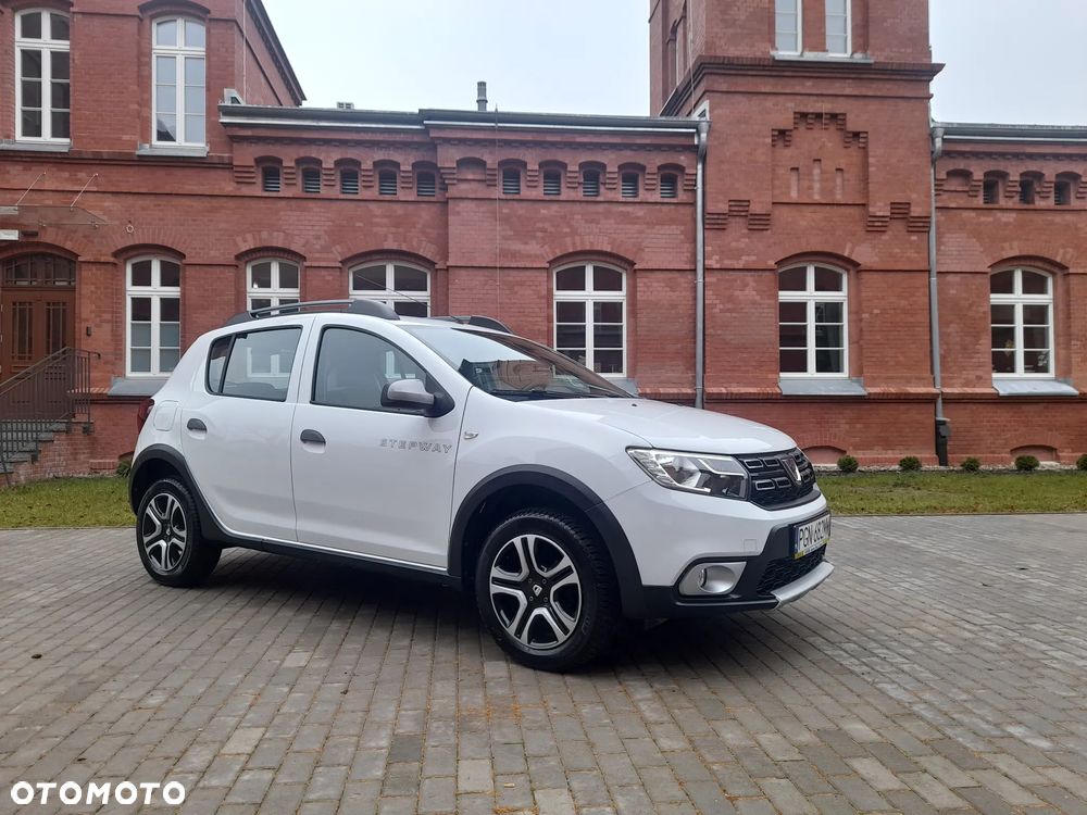 Dacia Sandero Stepway 0.9 TCe Laureate S&S - 1