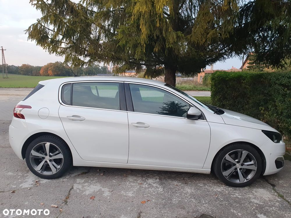 Peugeot 308 2016 photo 2