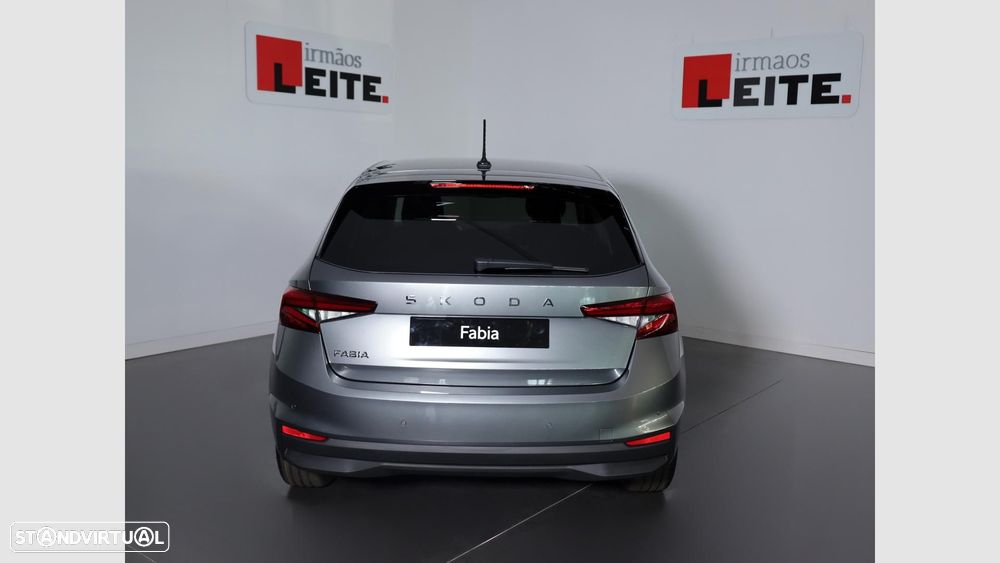 Skoda Fabia 1.0 TSI Selection DSG - 19