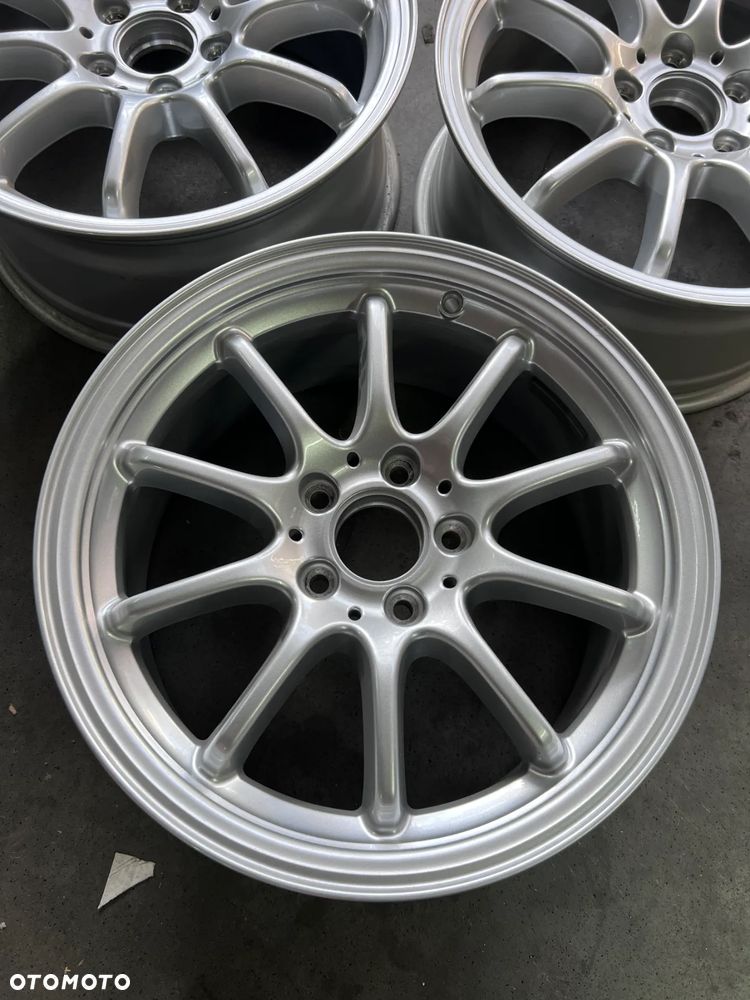 Pojedyncze felgi Mercedes E Klasa W2144012100 7,5x17et30 - 4