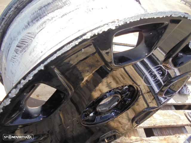 Jogo De Jantes Jgjant1131 AUDI A4 8E FASE 1 2003 1.9TDI 130CV 4P CINZA 40 7.5Jx17 5X112 57.2MM - 2