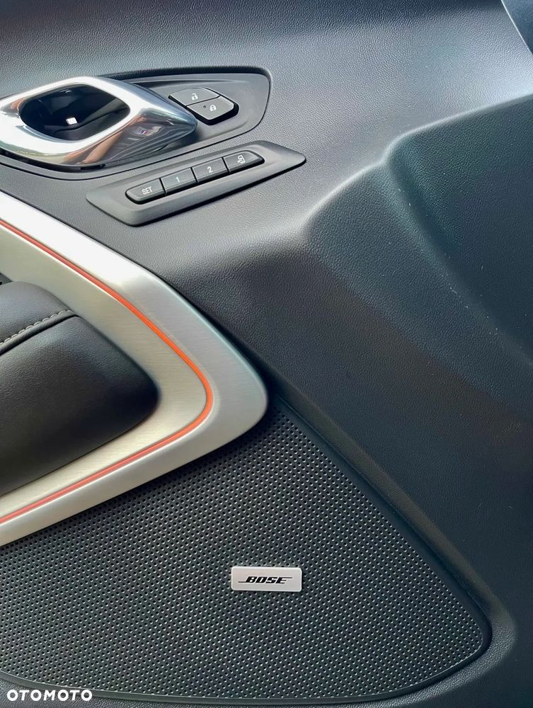 Chevrolet Camaro - 24