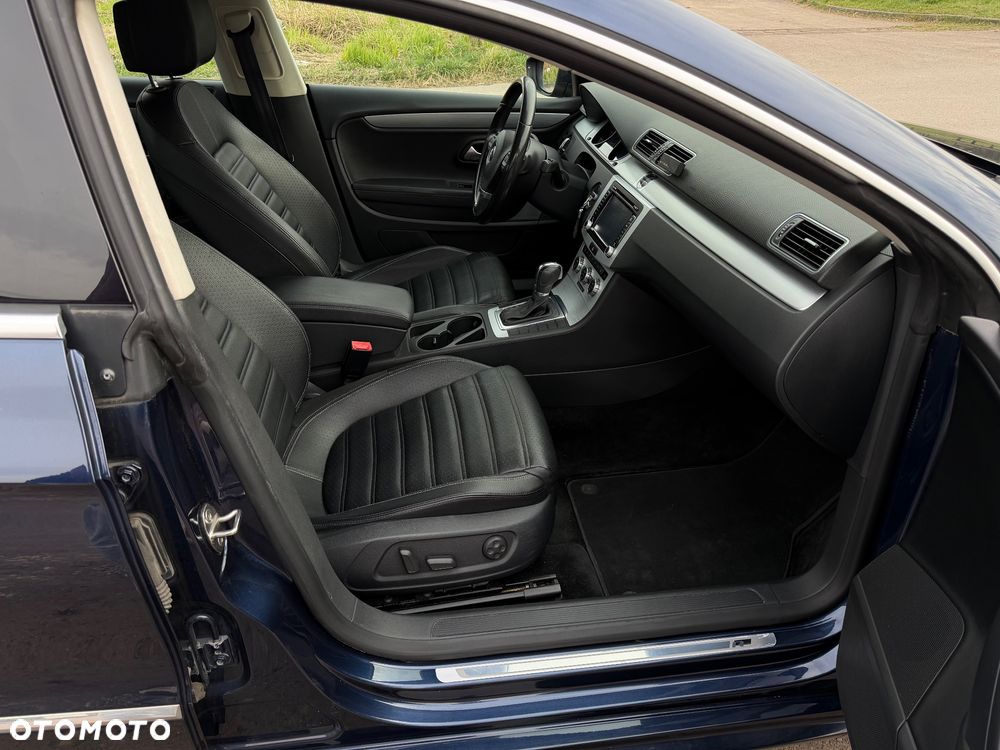 Volkswagen CC - 24