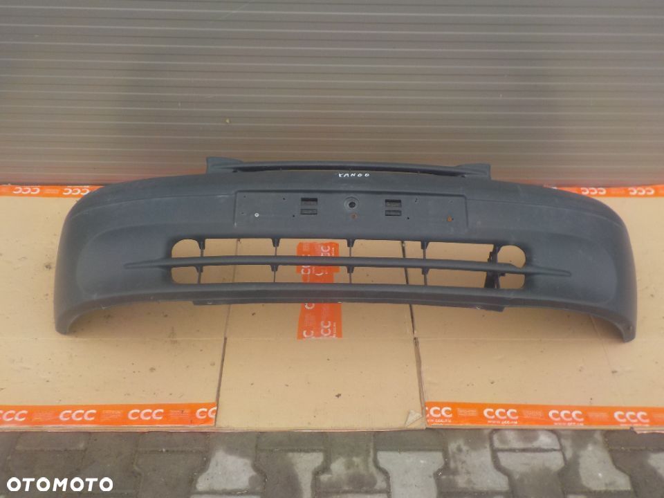 RENAULT KANGO ZDERZAK PRZÓD