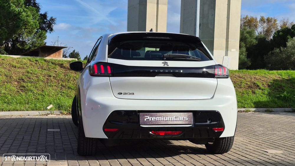 Peugeot e-208 50 kWh Active - 2